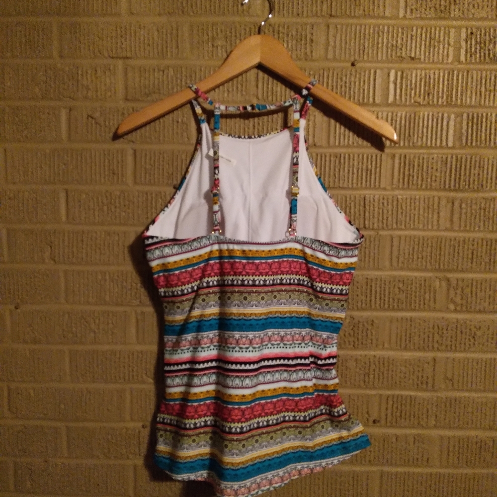 Swim top - Picture 2 of 4